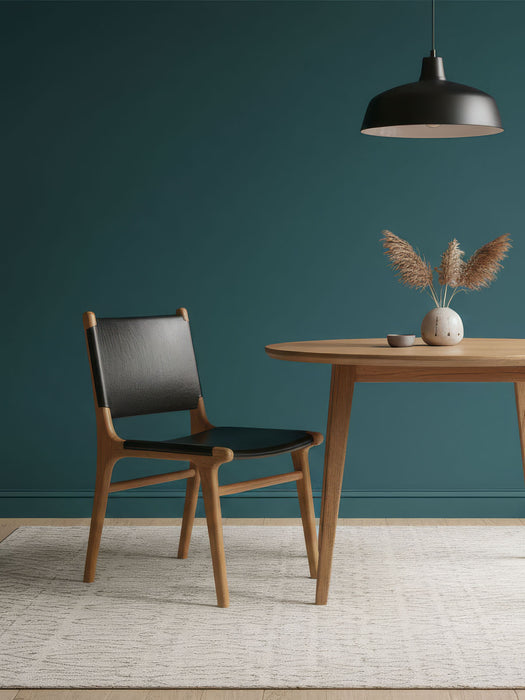 Barton Deri Döşemeli Ahşap Sandalye