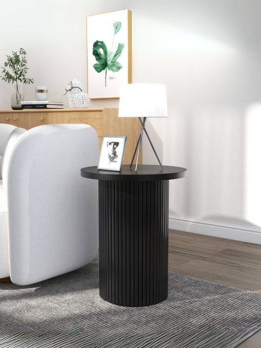 Leonora Bohem Still Yan Sehpa