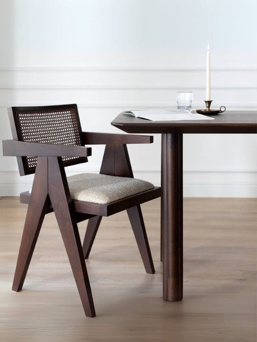 Luna Hazeranlı Ceviz Ahşap Sandalye