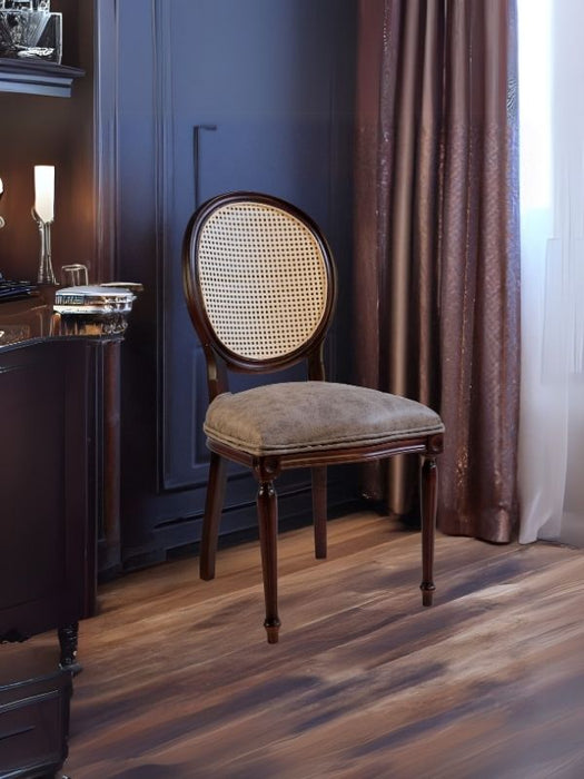 Madalyon Hazeranlı Ahşap Sandalye