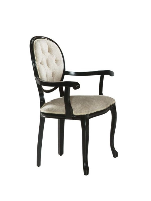 Madalyon Kolçaklı Kapitoneli Sandalye