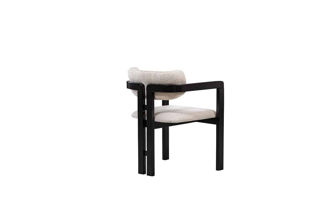 Narvik İskandinav Sandalye, Metal