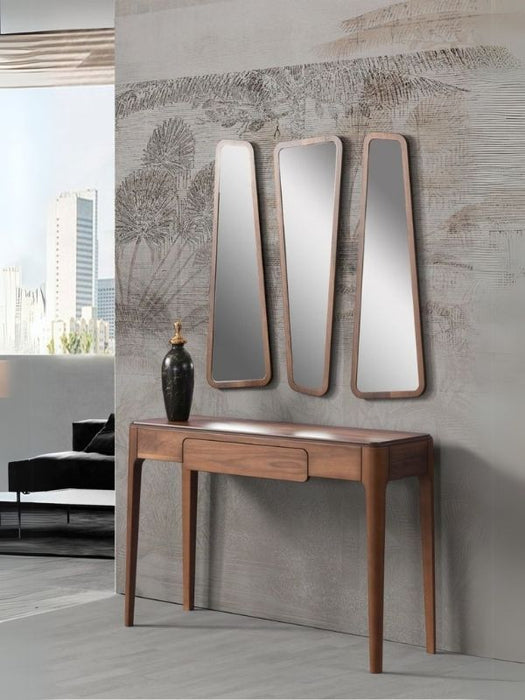 Nova Ceviz Modern Dresuar