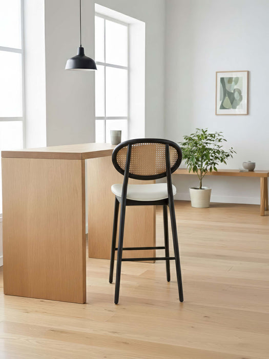 Oslo Hazeranlı Ahşap Bar Sandalyesi