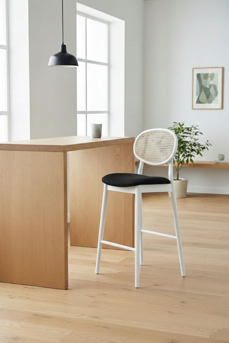 Oslo Hazeranlı Ahşap Bar Sandalyesi