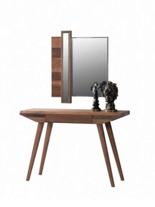 Poli Ceviz Modern Dresuar