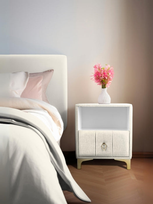 Singular Gold Komodin, Raflı