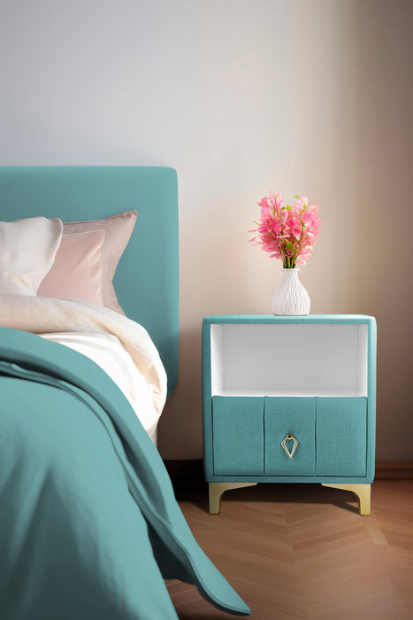 Singular Gold Komodin, Raflı