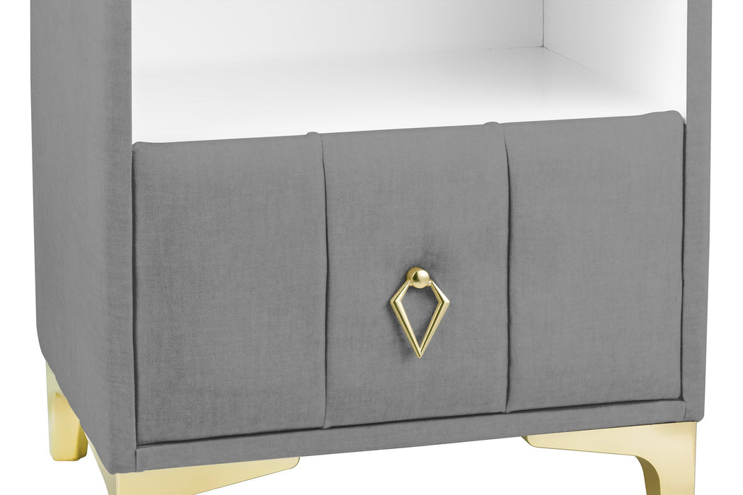 Singular Gold Komodin, Raflı