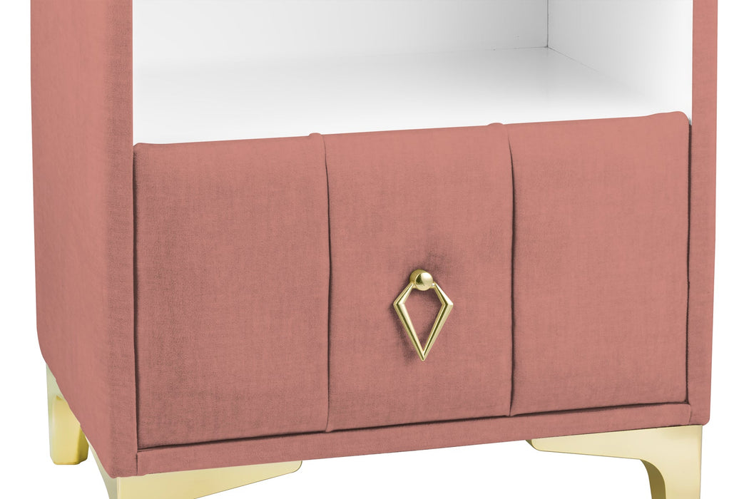 Singular Gold Komodin, Raflı