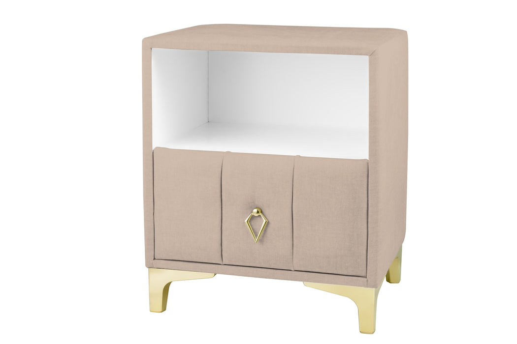 Singular Gold Komodin, Raflı