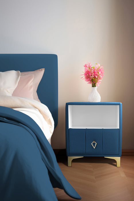 Singular Gold Komodin, Raflı