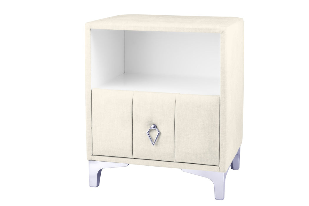 Singular Silver Komodin, Raflı