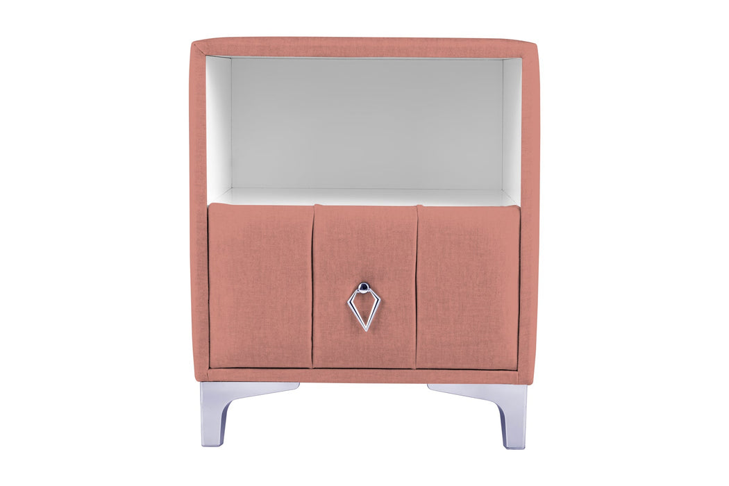 Singular Silver Komodin, Raflı