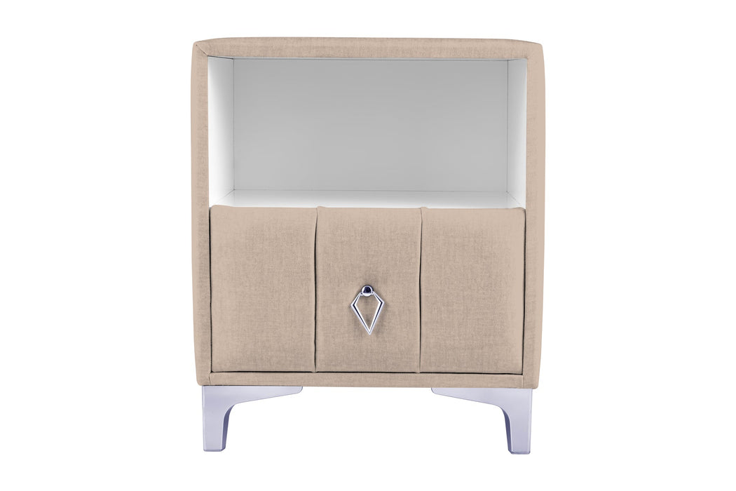 Singular Silver Komodin, Raflı