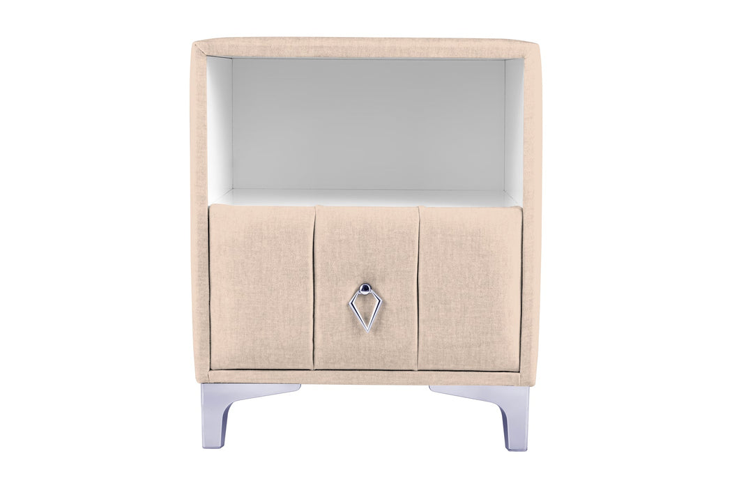 Singular Silver Komodin, Raflı