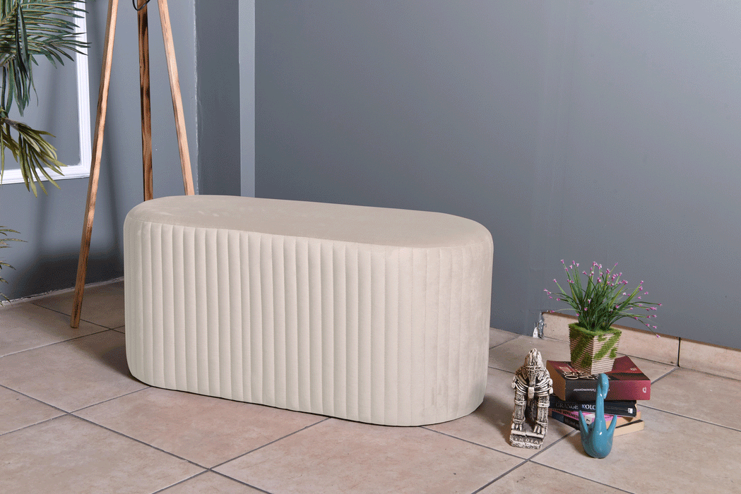 Velutto Lungo Lounge Puf
