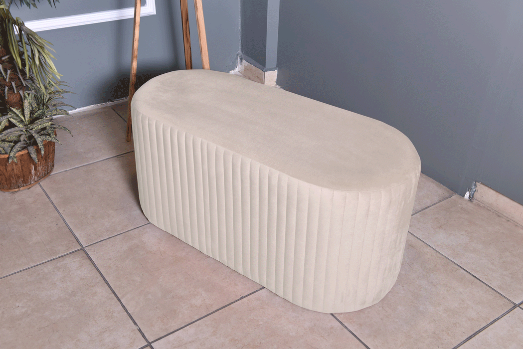 Velutto Lungo Lounge Puf