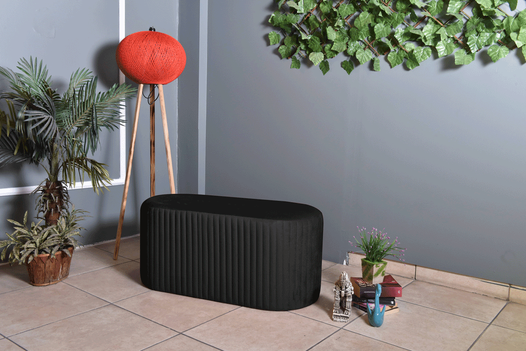 Velutto Lungo Lounge Puf