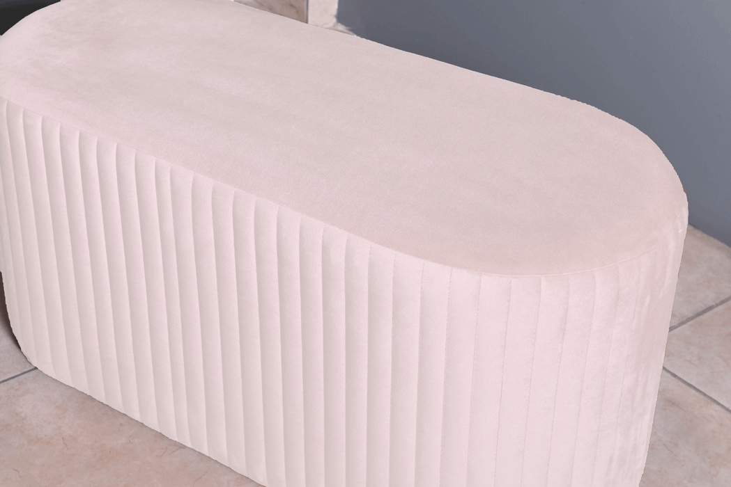 Velutto Lungo Lounge Puf