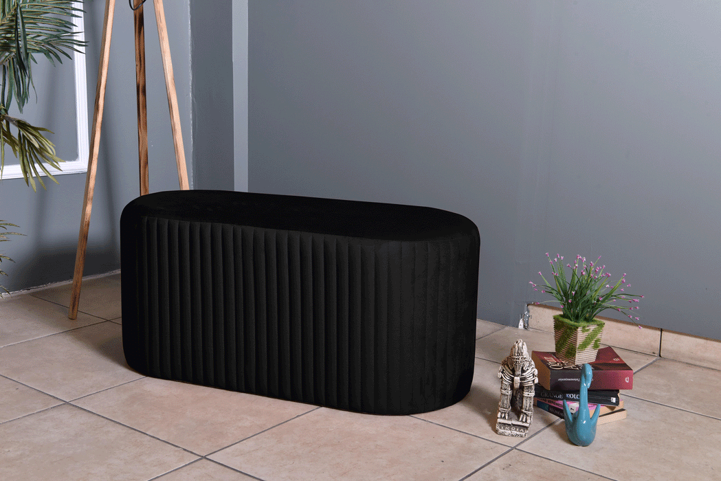 Velutto Lungo Lounge Puf